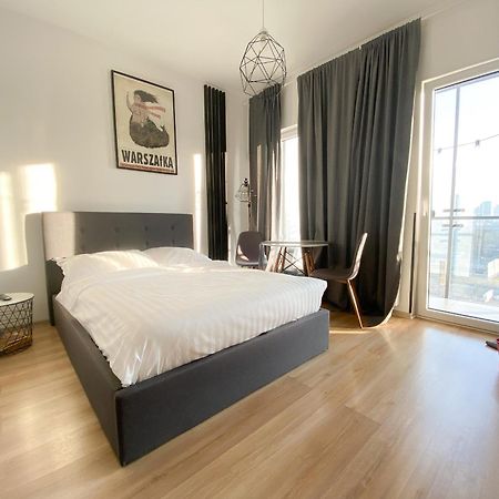 Bliska Wola Expo Central Apartment Varsovia Exterior foto