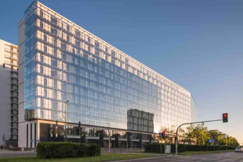 Bliska Wola Expo Central Apartment Varsovia Exterior foto